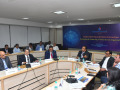 leadership-roundTable-interaction-photograph-63